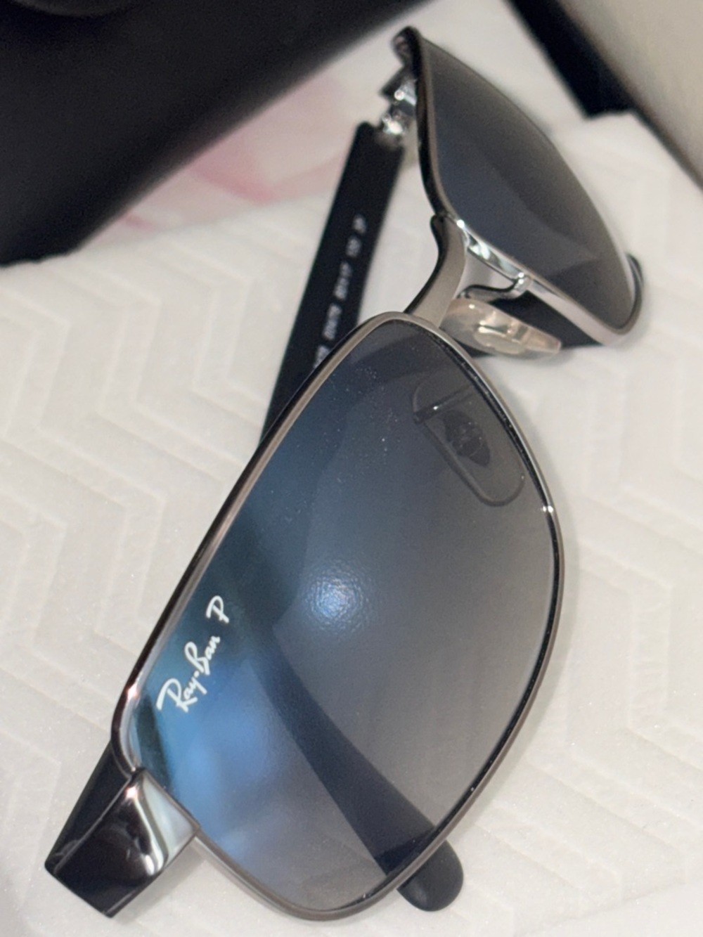 Ray-Ban Black Frame Sunglasses with Silver Temples - Picture 2 of 6